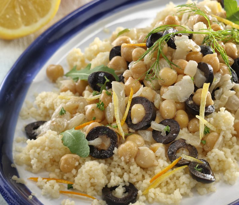 <!--:hu-->Kuszkusz citrusokkal, édesköménnyel és csicseriborsóval <!--:-->