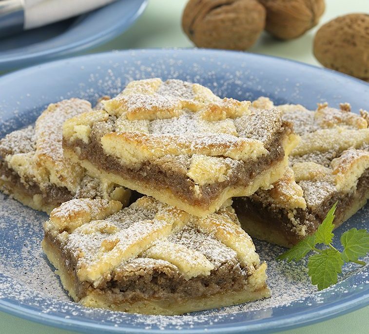 <!--:hu-->Mágnás pite<!--:-->