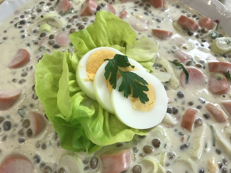 <!--:hu-->Majonézes, virslis lencsesaláta (konzerv lencséből) – készült az OnLive© főzőiskola 6. adásában<!--:-->