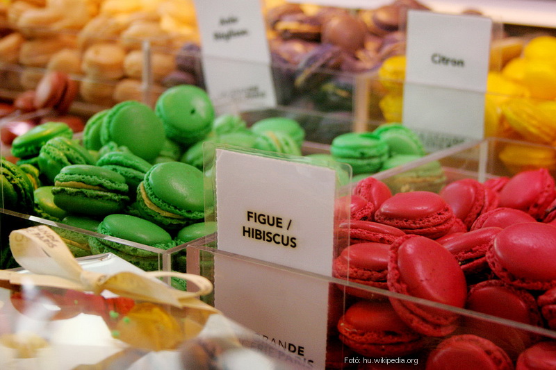<!--:hu-->Macaron (makaron), a francia „habcsók” csoda<!--:-->