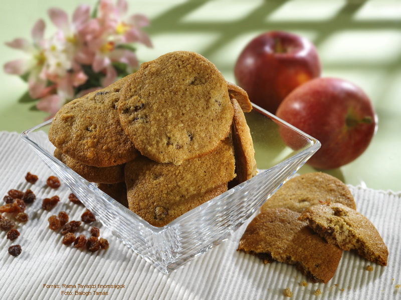 <!--:hu-->Mazsolás, almás keksz<!--:-->