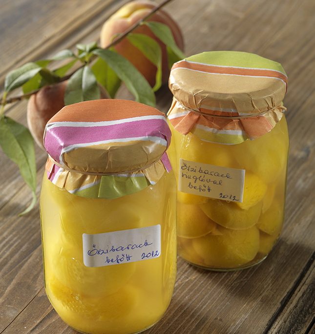 <!--:hu-->Őszibarackbefőtt hagyományosan és cukorbetegeknek – készítette Nemeskövi Dénes mesterszakács<!--:-->