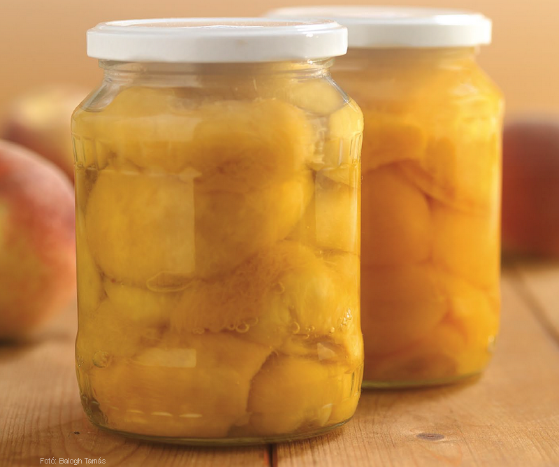 <!--:hu-->Őszibarackbefőtt<!--:-->