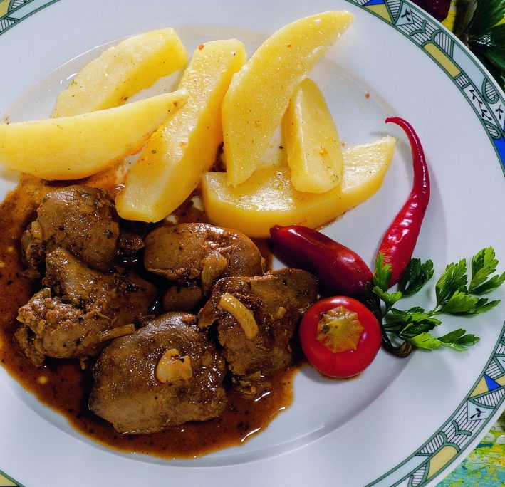 <!--:hu-->Pirított (resztelt) csirkemáj <!--:-->