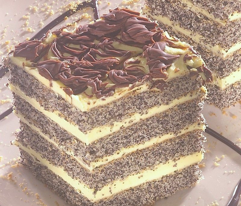 <!--:hu-->Pudingos mákos<!--:-->