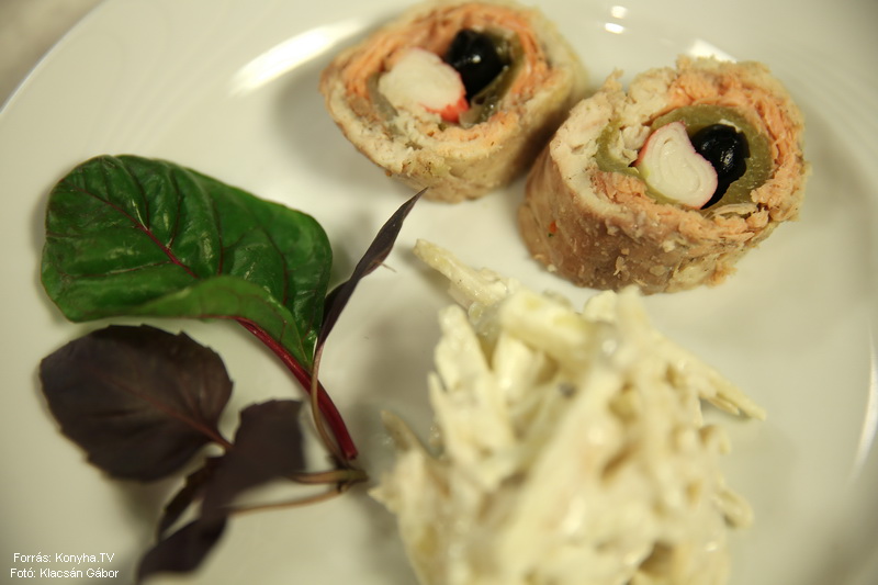 <!--:hu-->Rákkal töltött harcsatekercs hidegen, almás zellersalátával<!--:-->