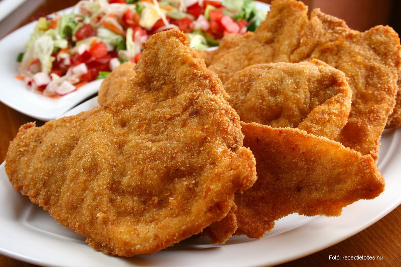 <!--:hu-->Rántott csirkemellfilé <!--:-->