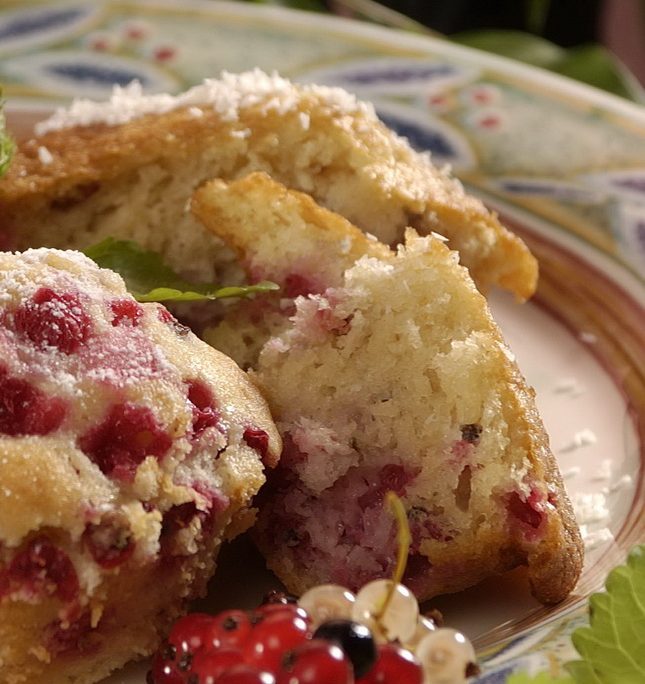 <!--:hu-->Ribiszkés, kókuszos muffin<!--:-->