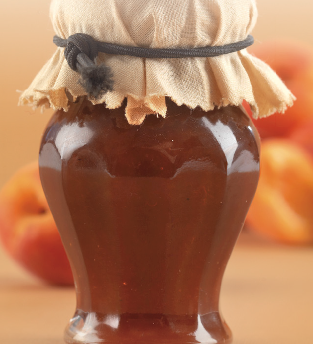 <!--:hu-->Sárgabaracklekevár hagyományosan<!--:-->