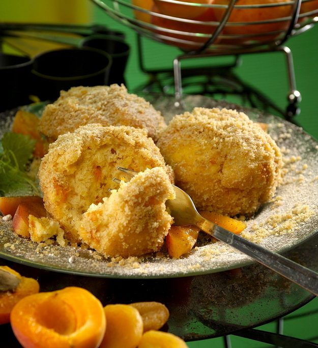 <!--:hu-->Sárgabarackos, morzsába forgatott muffin<!--:-->