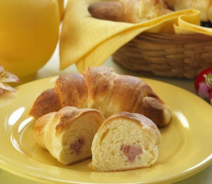 <!--:hu-->Sonkás kifli<!--:-->