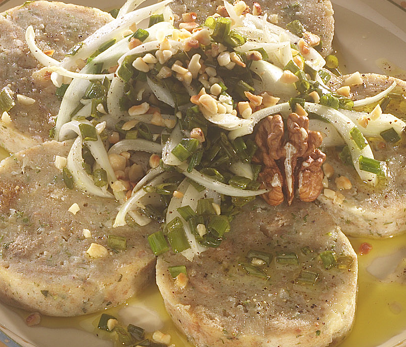 <!--:hu-->Szalvétagombóc diós, hagymás pácban<!--:-->