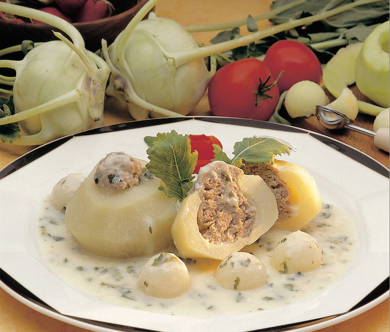 <!--:hu-->Töltött karalábé – készült az OnLive© főzőiskolában<!--:-->